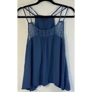 Bella Donna Tank Women's Size L Blue Boho feminine Flowy Lace Racerback